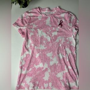 Simply Vera - Vera Wang size large 100% cotton breast, cancer shirt.